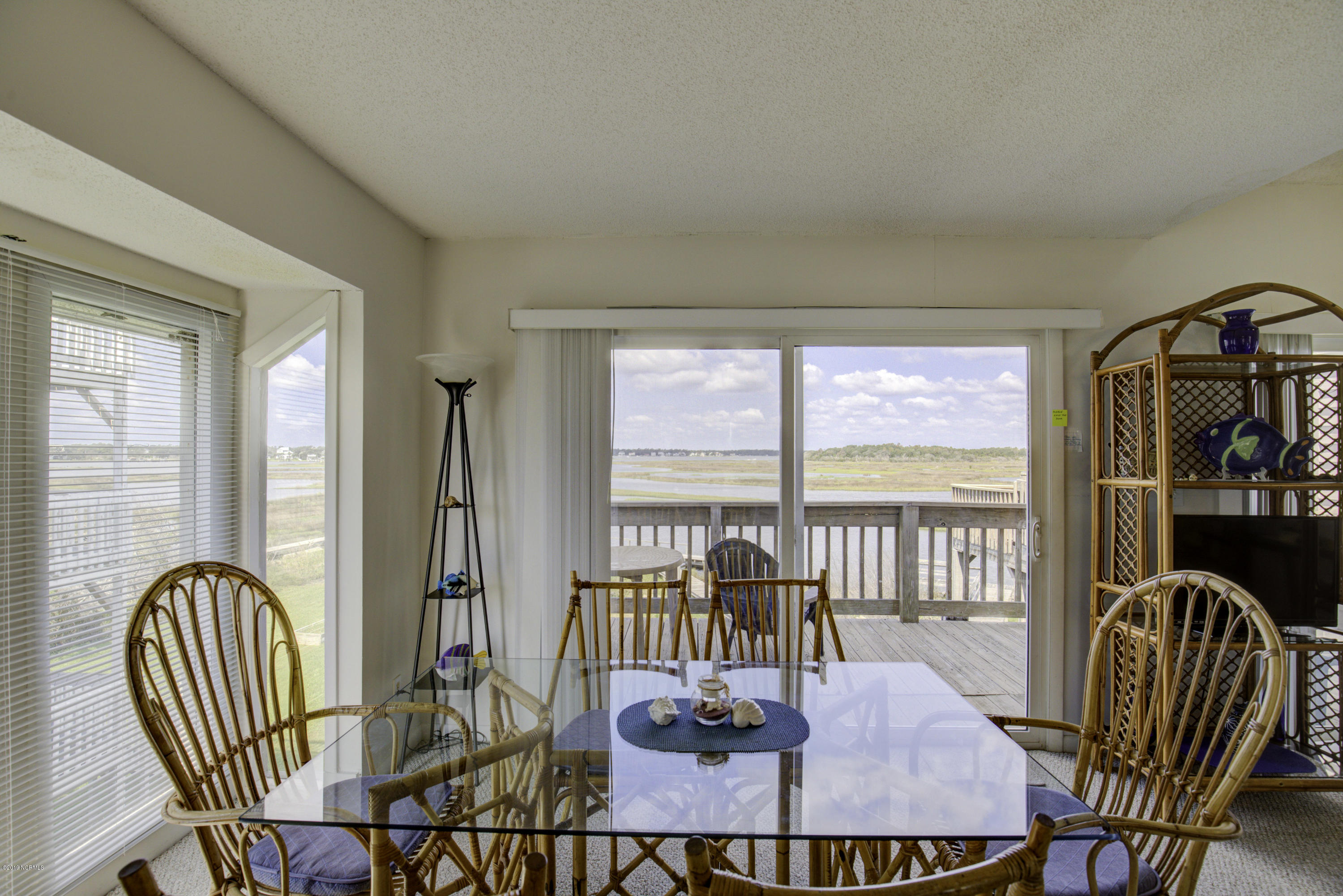 1859 New River Inlet Road North Topsail Beach, NC 28460 - Photo 17 of 35 1859 New River Inlet Road - Interiors -_