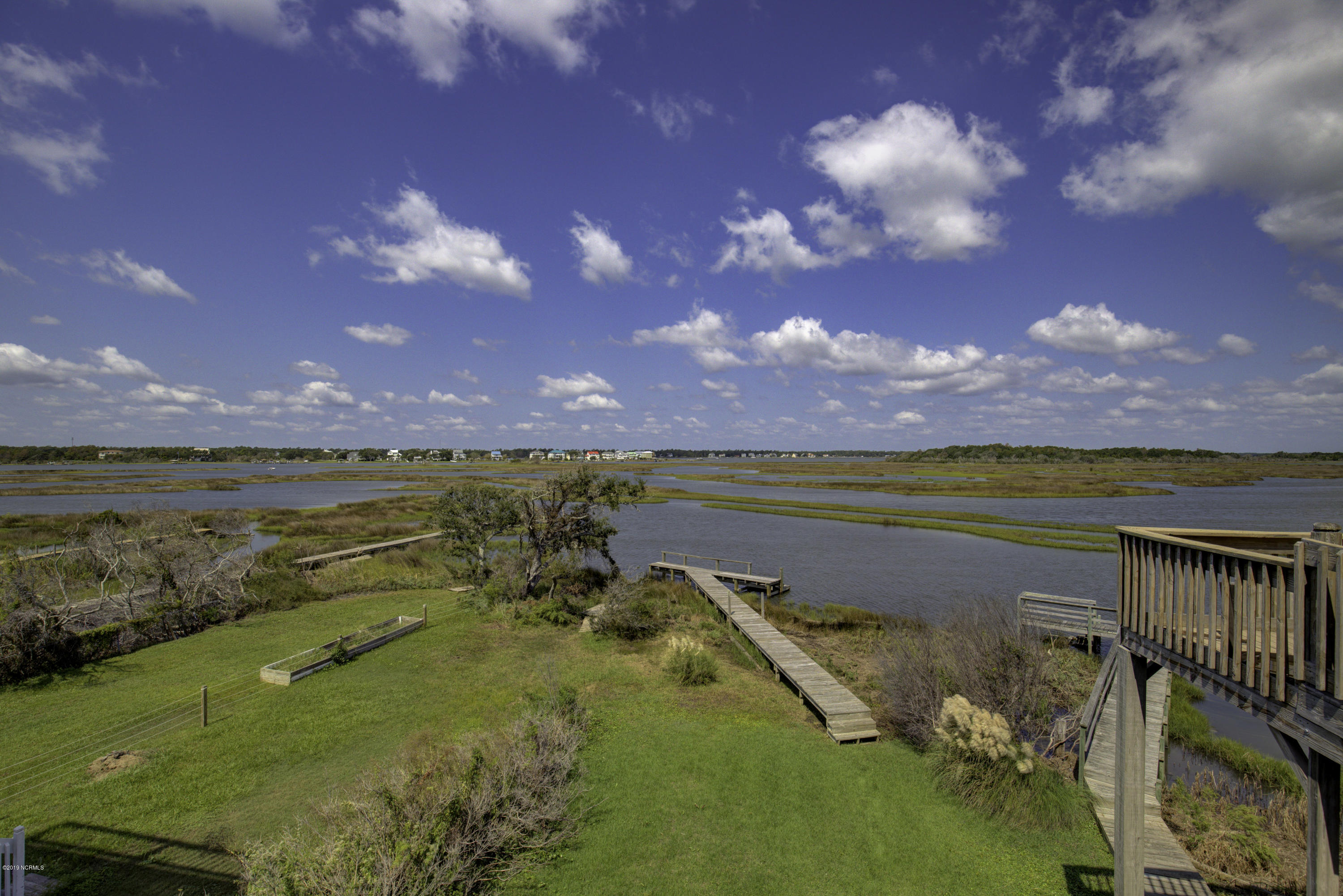 1859 New River Inlet Road North Topsail Beach, NC 28460 - Photo 4 of 35 1859 New River Inlet Road - Interiors -_