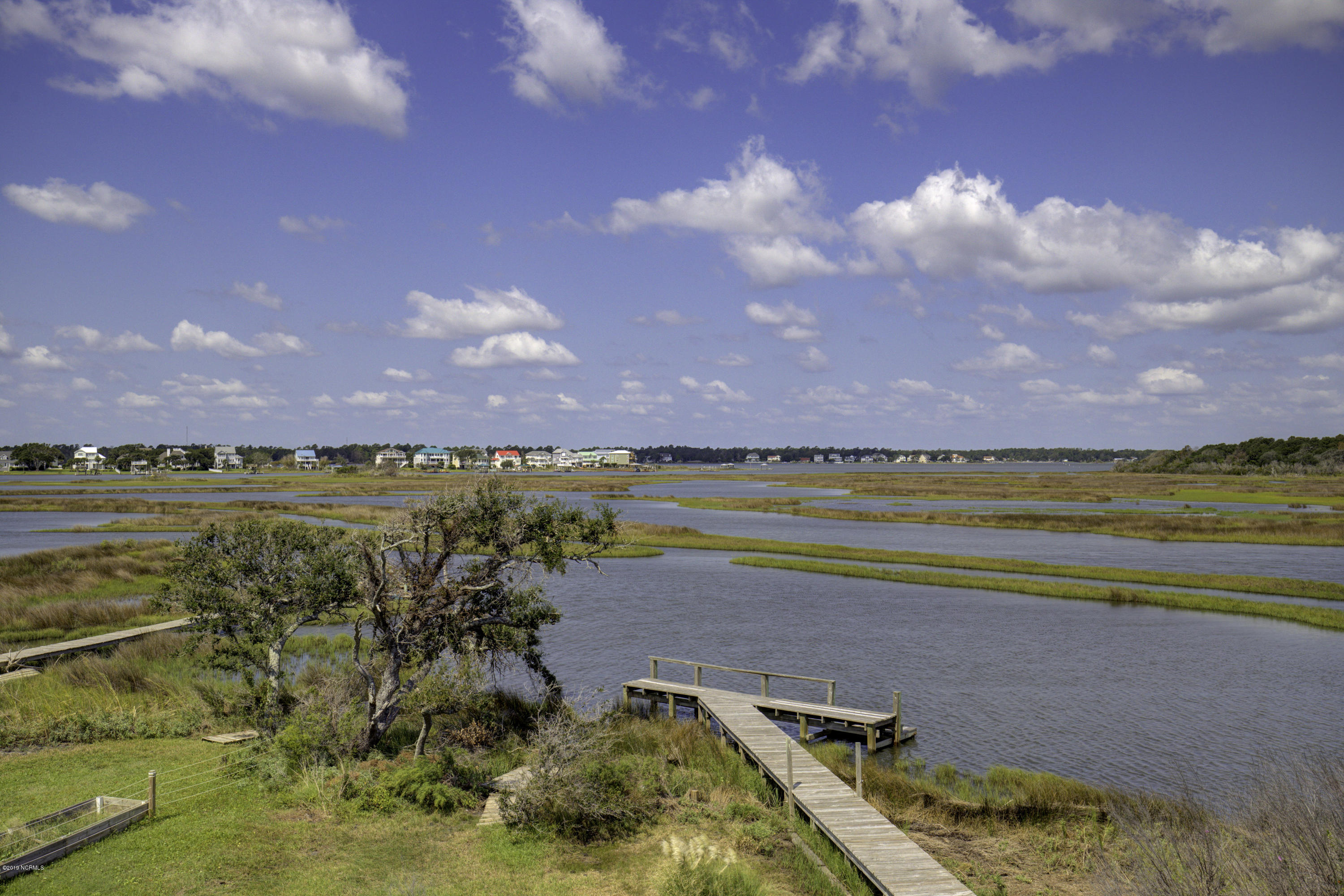 1859 New River Inlet Road North Topsail Beach, NC 28460 - Photo 5 of 35 1859 New River Inlet Road - Interiors -_