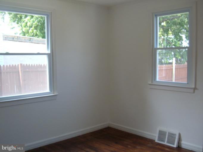 8240 Cornwall Road Dundalk, MD 21222 - Photo 3 of 10 Bedroom