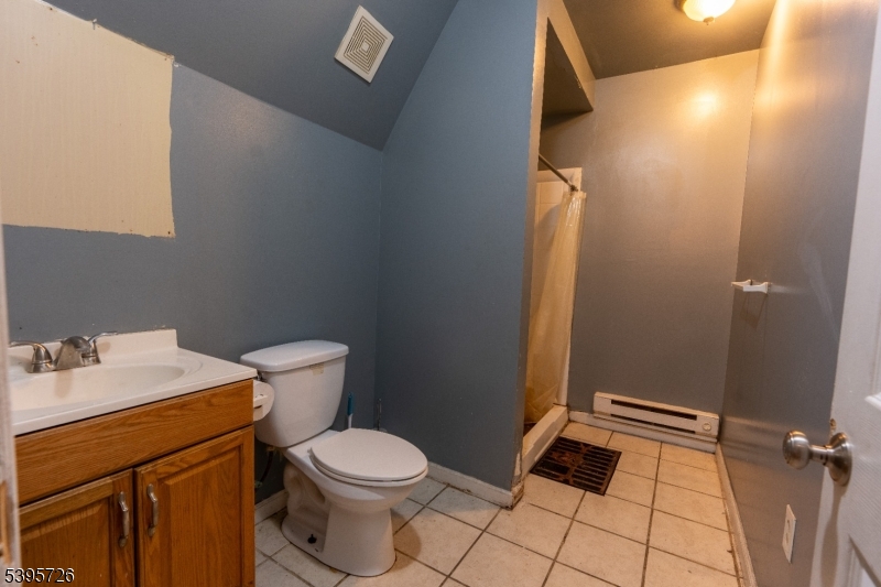 74 Beech Street Paterson, NJ 07501 - Photo 12 of 31