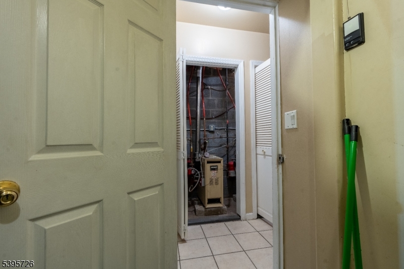 74 Beech Street Paterson, NJ 07501 - Photo 22 of 31