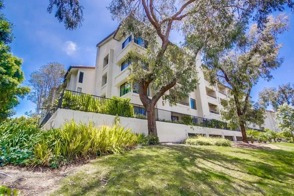 5645 Friars Road, Unit 363 San Diego, CA 92110 - Photo 67 of 74 a front view of a house with a yard