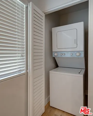 $3,195 | 4703 West St Charles Place, Unit 4, Los Angeles, CA 90019