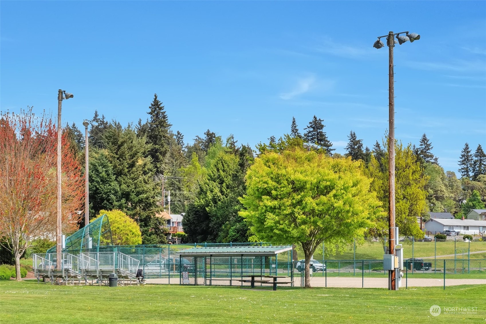 108 Oak Street Bremerton, WA 98310 - Photo 25 of 25 a view of a city with tall trees