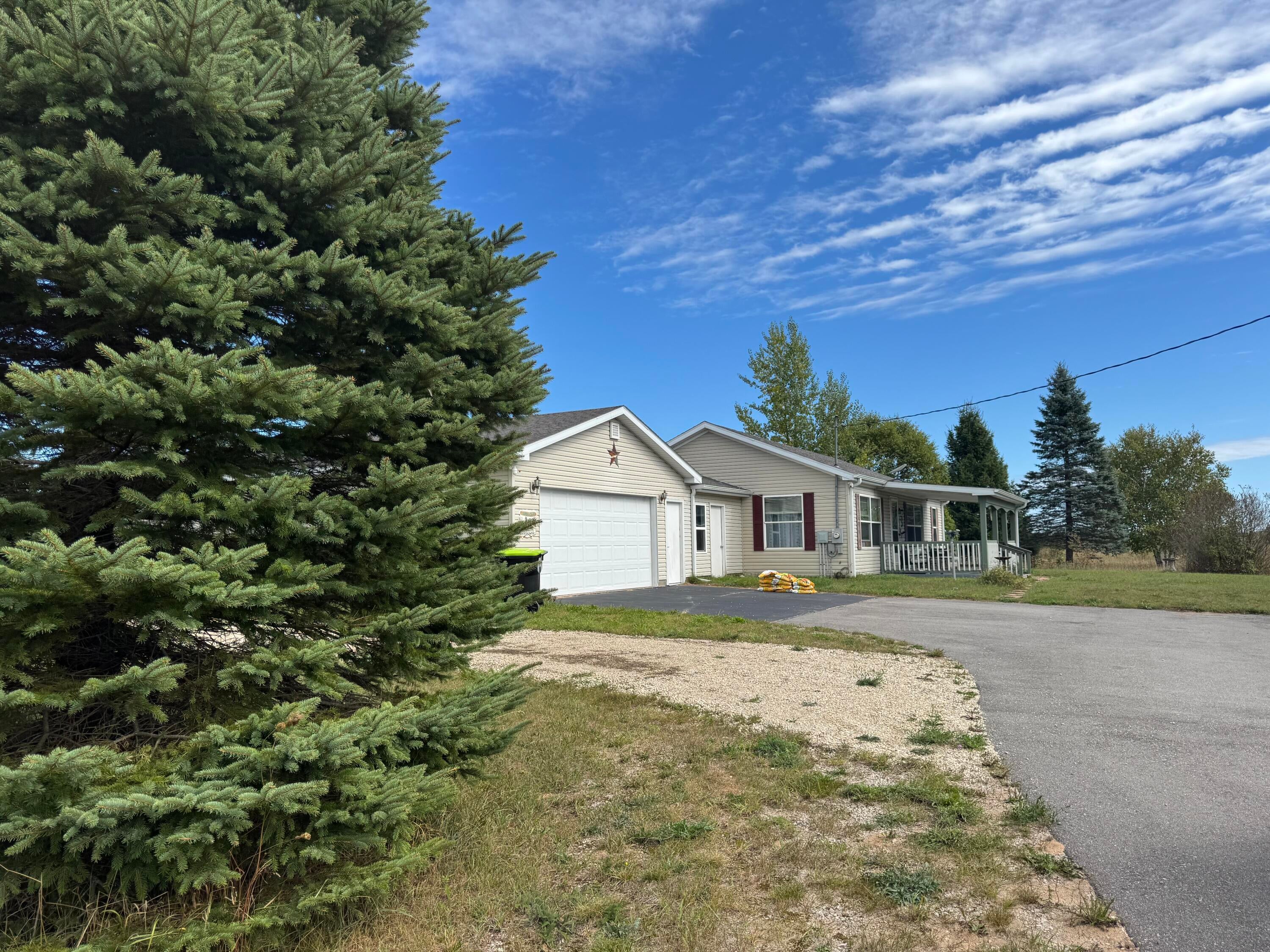 3658 Lovegrove Road Moran, MI 49760 - Photo 19 of 29 Gallery Image 19