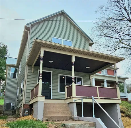 $215,000 | 111 Vine Street, Marietta, OH 45750