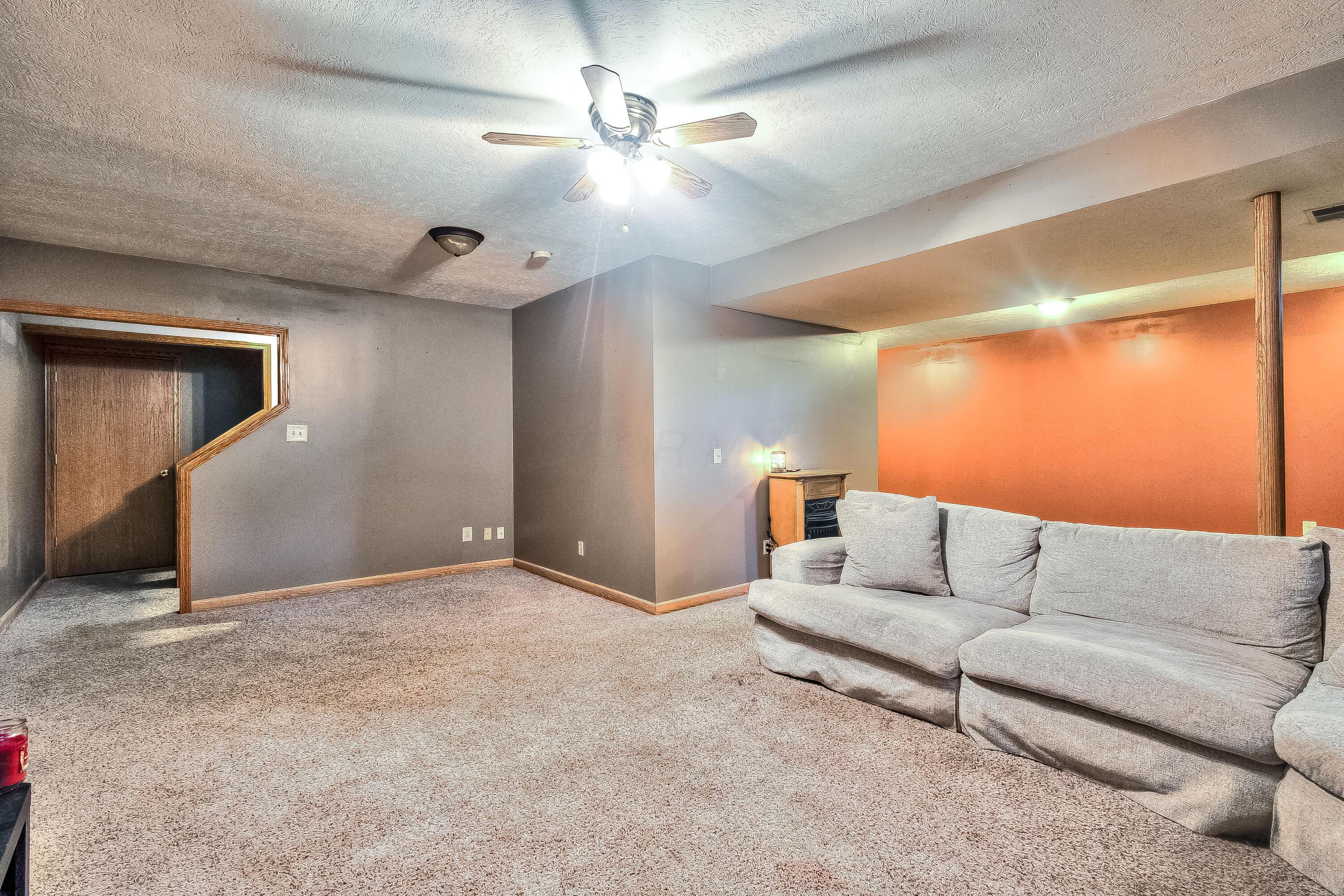 15819 King Road Howard, OH 43028 - Photo 19 of 38 19