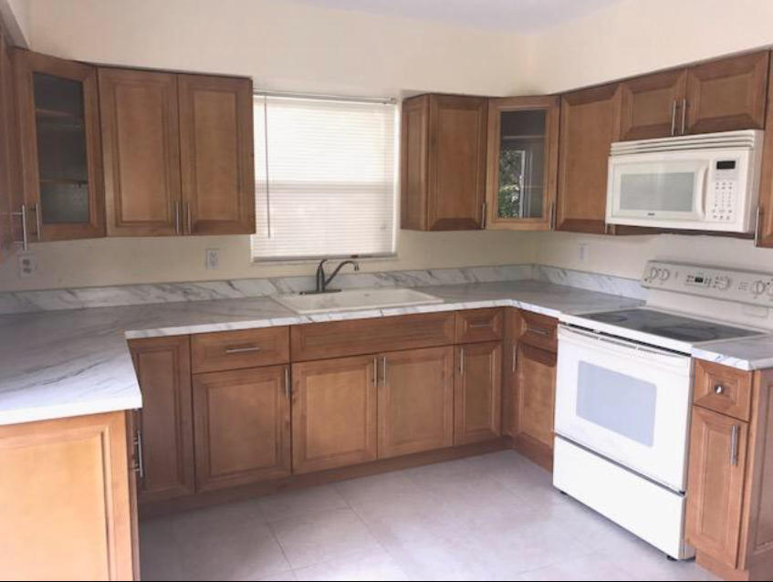 1373 West 34th Street Riviera Beach, FL 33404 - Photo 1 of 7 Kitchen