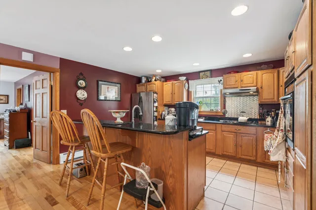 $699,900 | 5 Malagash Road, Reading, VT 05153