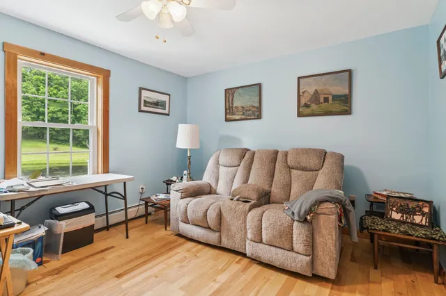 $699,900 | 5 Malagash Road, Reading, VT 05153