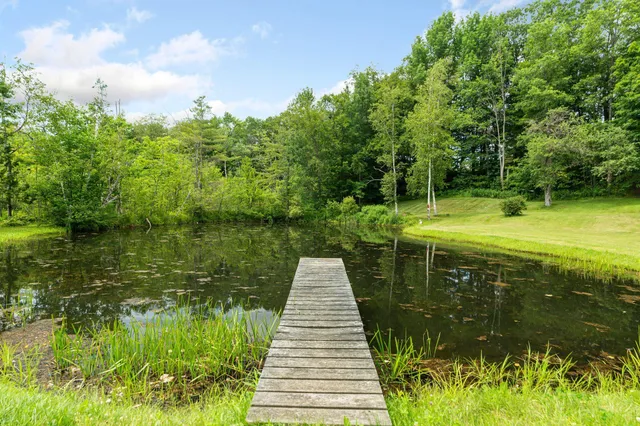 $699,900 | 5 Malagash Road, Reading, VT 05153