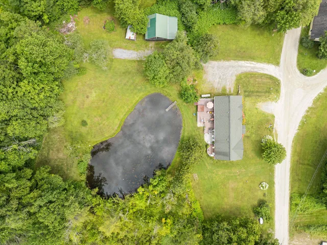 $699,900 | 5 Malagash Road, Reading, VT 05153