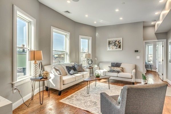 $585,000 | 33 Condor Street, Unit 2, Boston, MA 02128