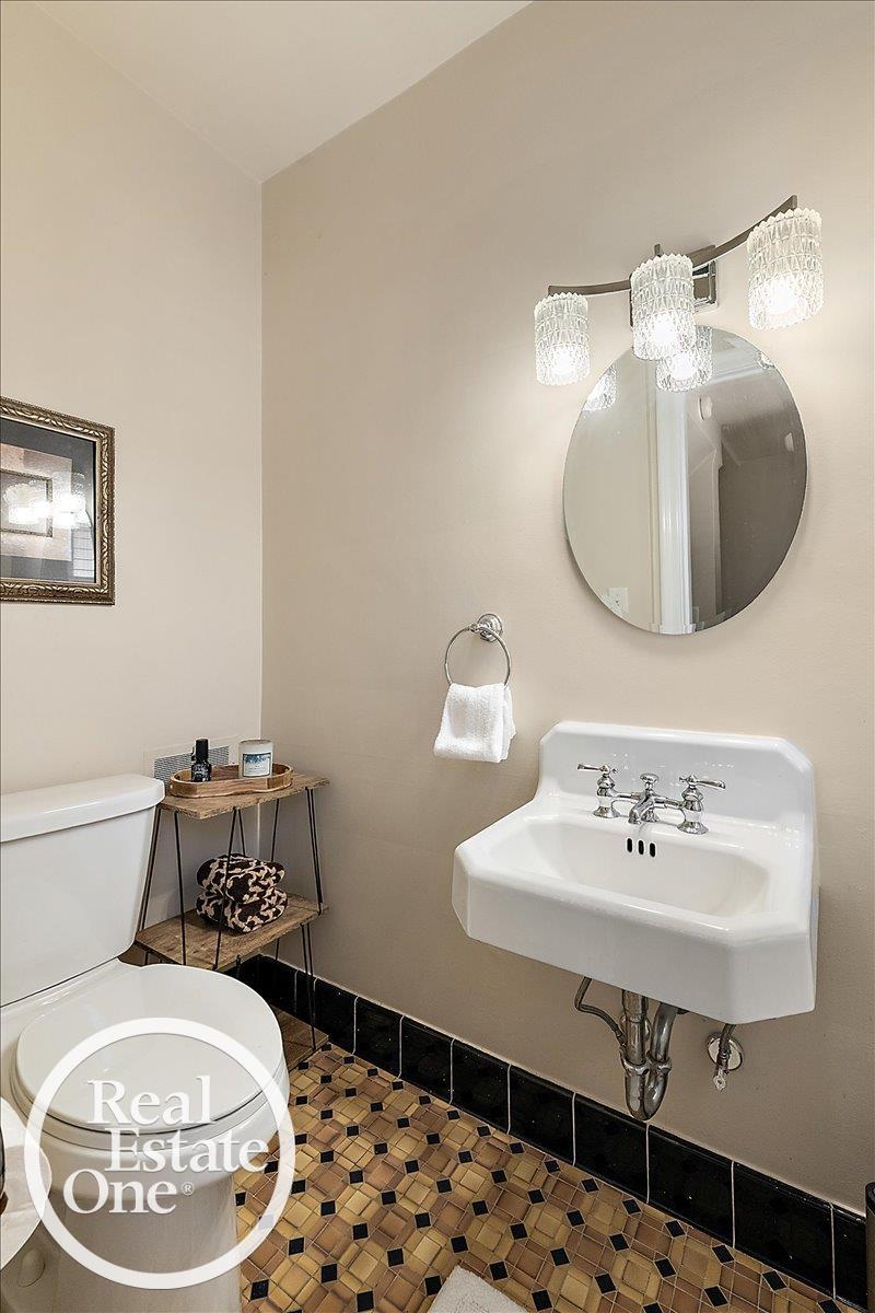 305 Moran Road Grosse Pointe, MI 48236 - Photo 22 of 45
