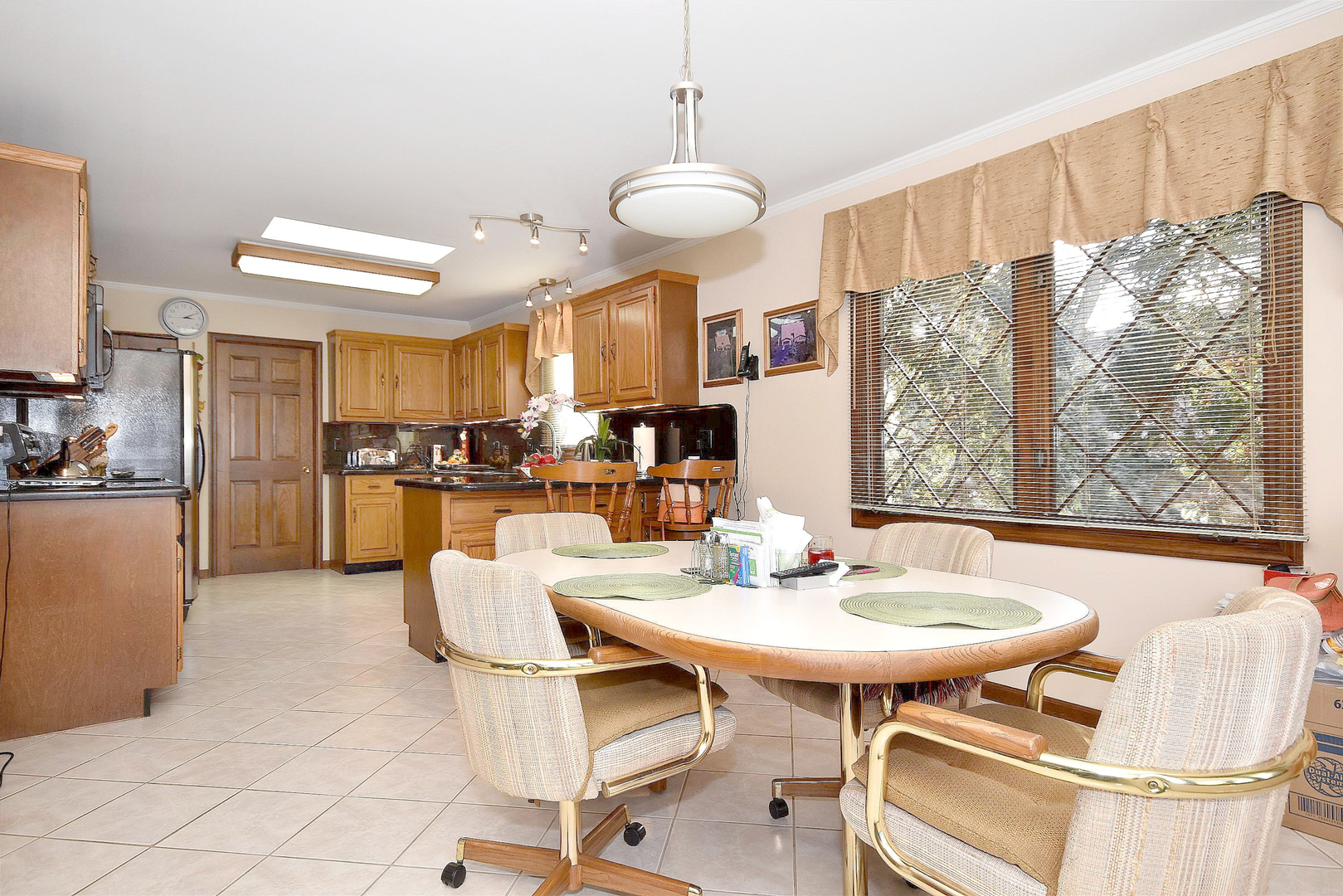 194 East Dundee Road Inverness, IL 60010 - Photo 26 of 47