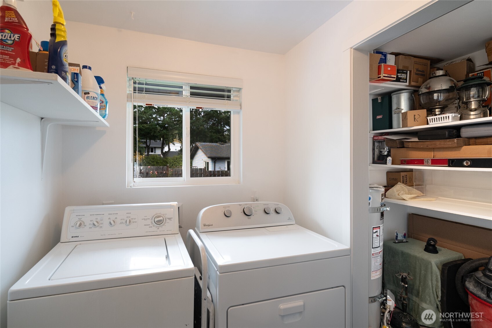 2304 E Avenue Anacortes, WA 98221 - Photo 19 of 26 a utility room with dryer and washer