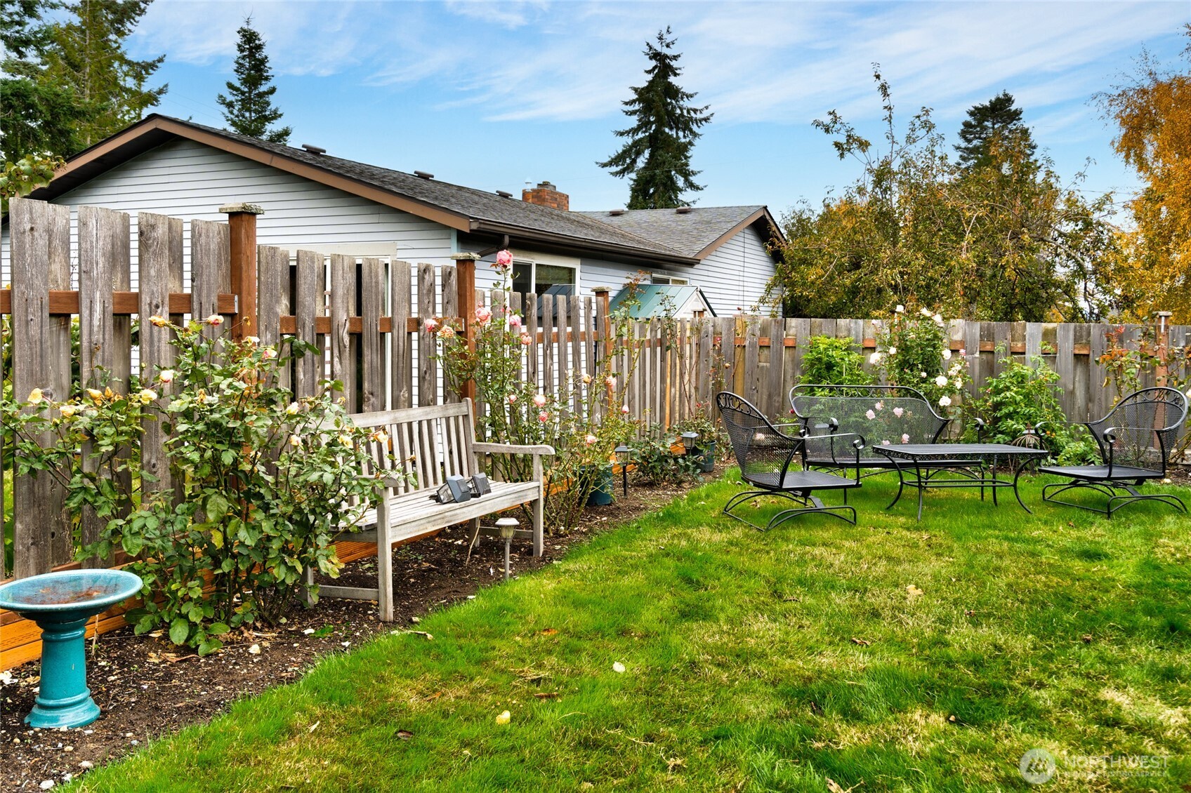 2304 E Avenue Anacortes, WA 98221 - Photo 22 of 26 a front view of a house with garden