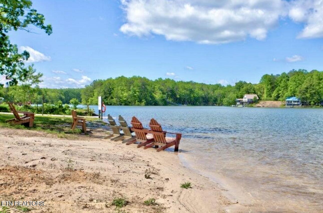 8 Bear Road Tallassee, TN 37878 - Photo 6 of 13 IMG_5396