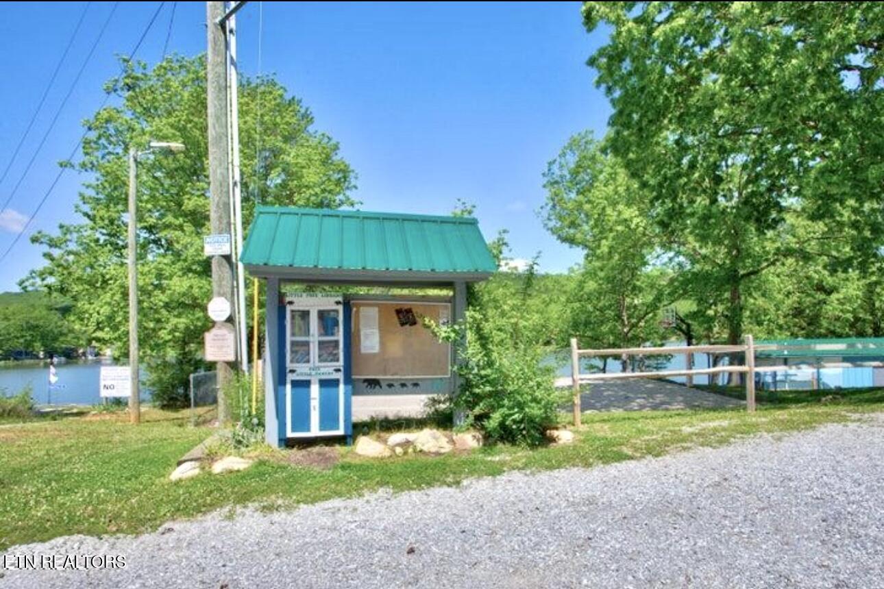 8 Bear Road Tallassee, TN 37878 - Photo 10 of 13 IMG_5398