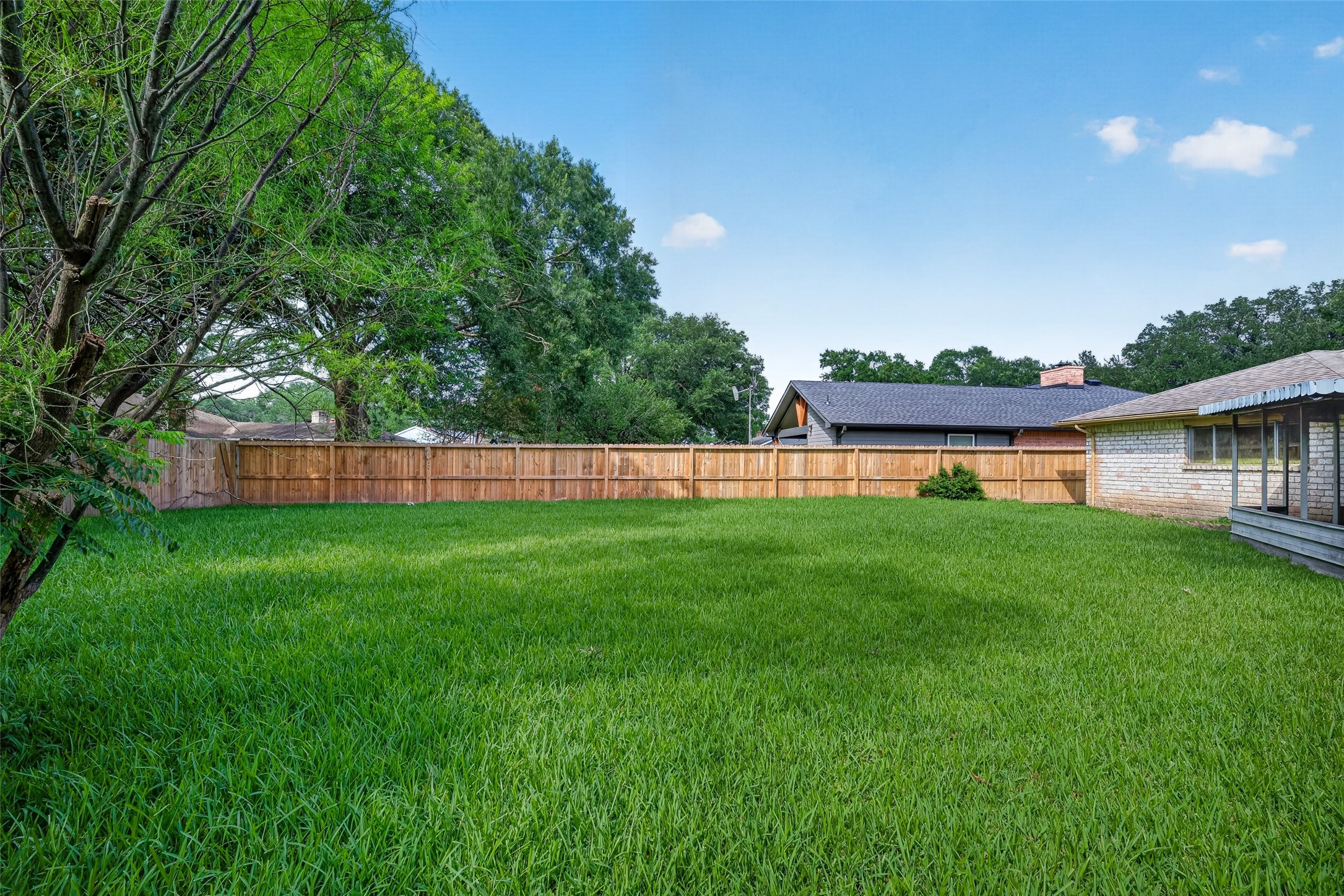 911 Buoy Road Houston, TX 77062 - Photo 17 of 17