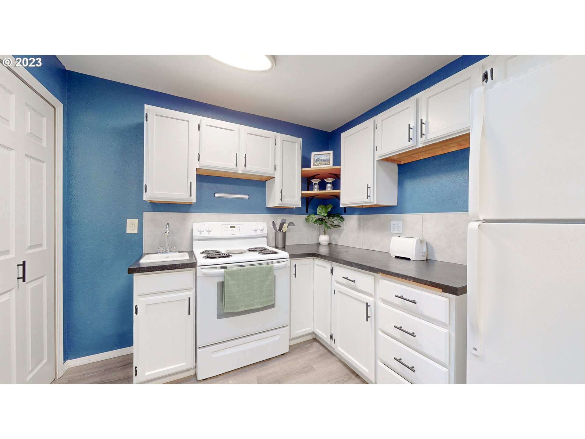 210 Southwest 7th Street Hermiston, OR 97838 - Photo 13 of 25 Gallery Image 13