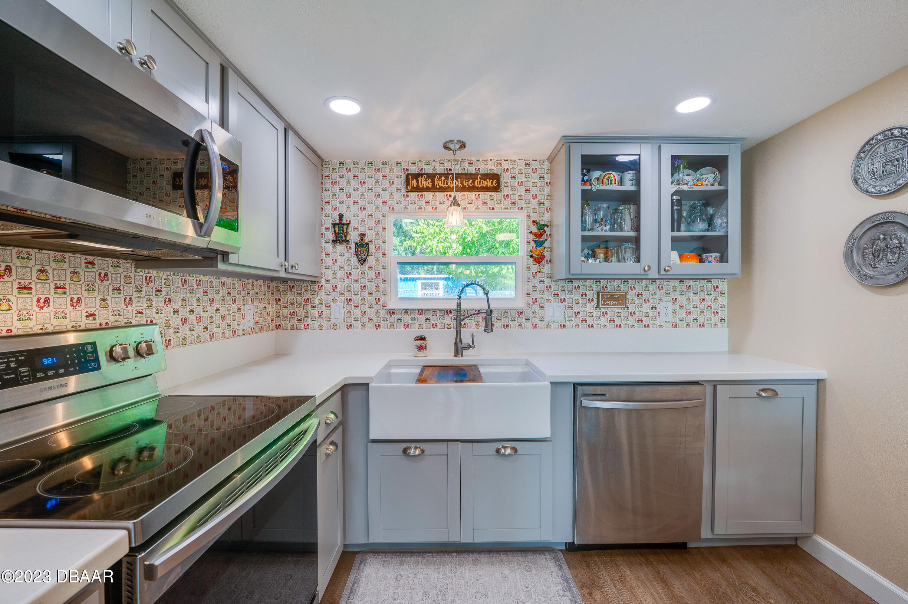 637 Ruth Street Port Orange, FL 32129 - Photo 11 of 33 Kitchen