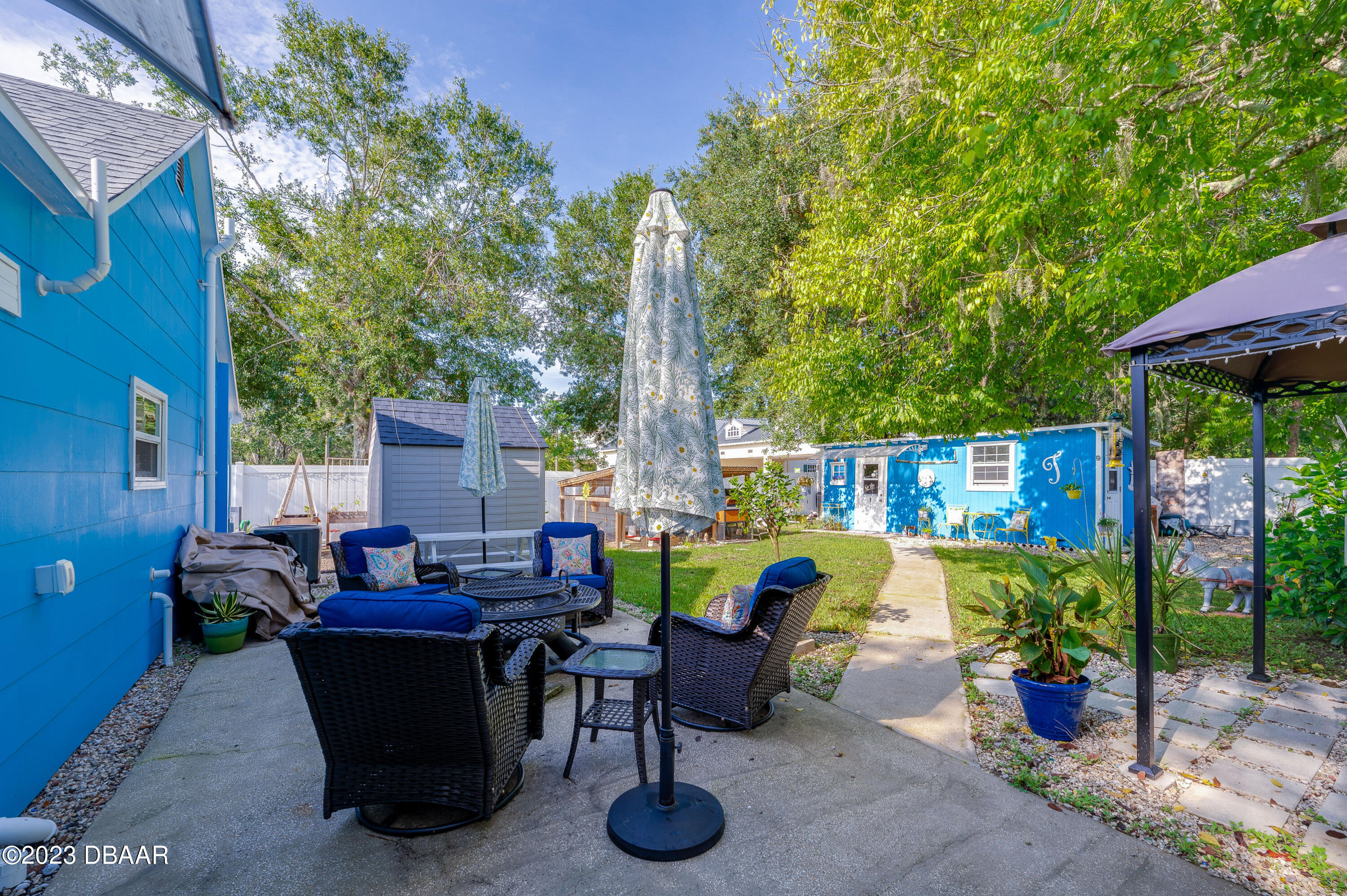 637 Ruth Street Port Orange, FL 32129 - Photo 20 of 33 Patio