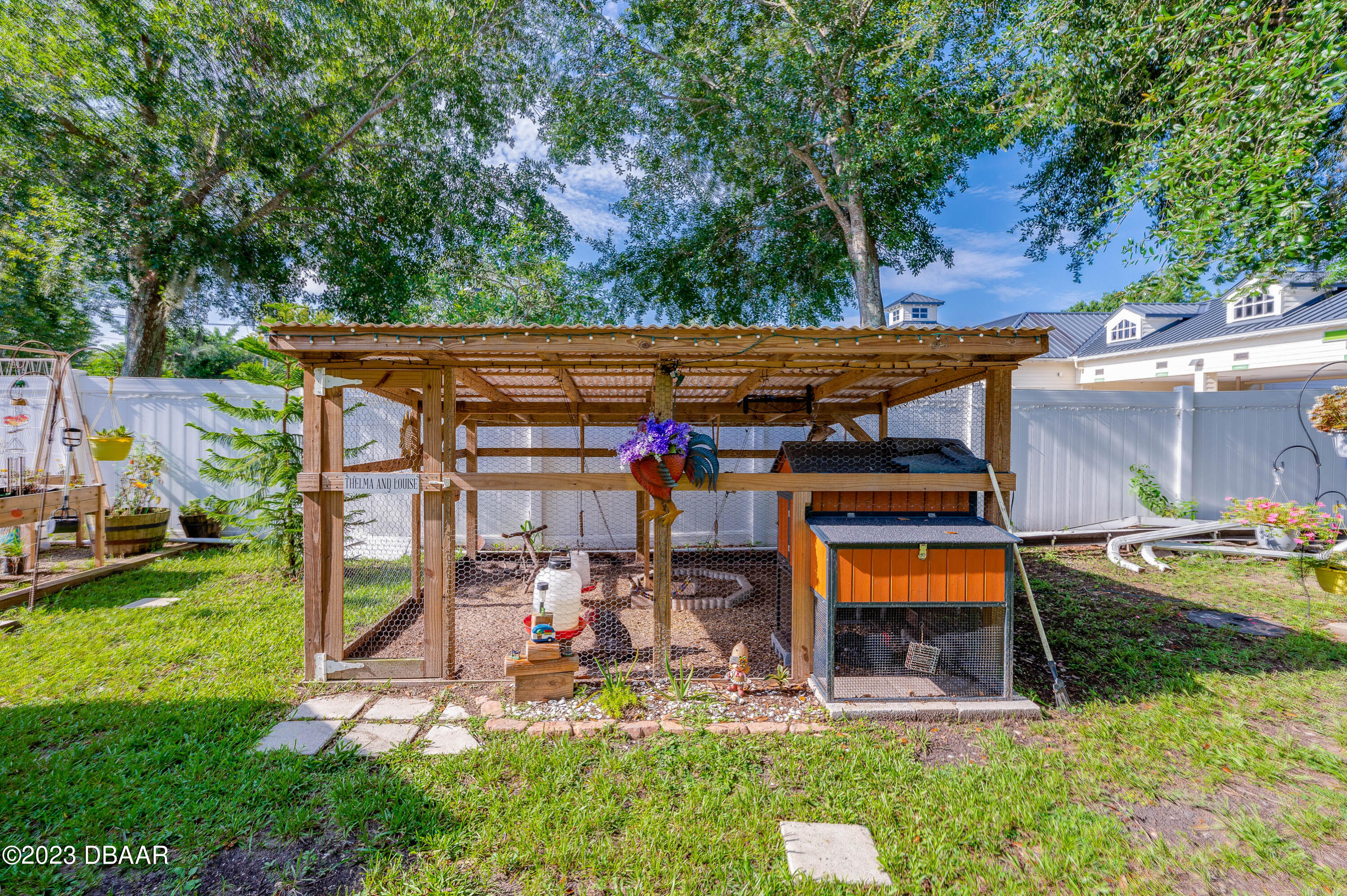 637 Ruth Street Port Orange, FL 32129 - Photo 23 of 33 Chicken Coop