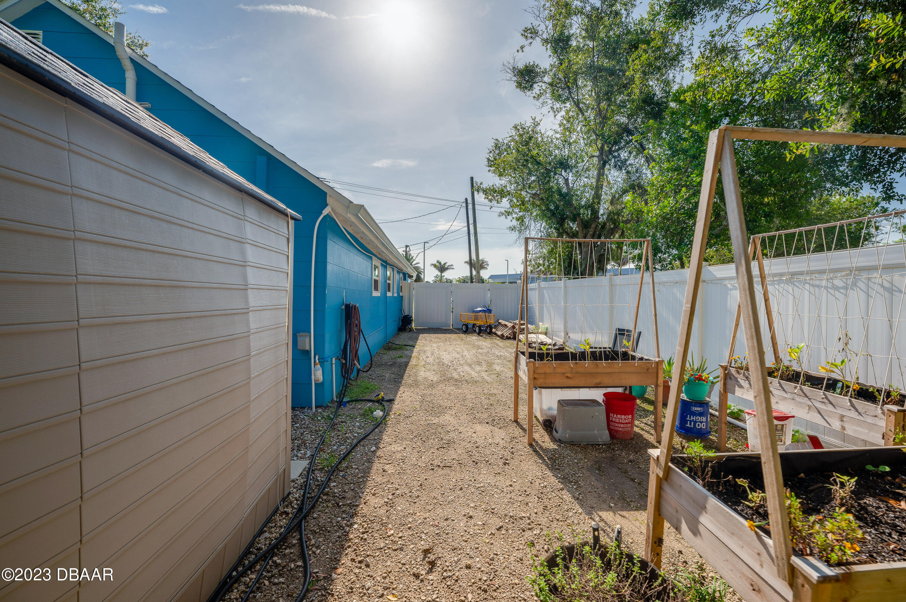 637 Ruth Street Port Orange, FL 32129 - Photo 28 of 33 Backyard