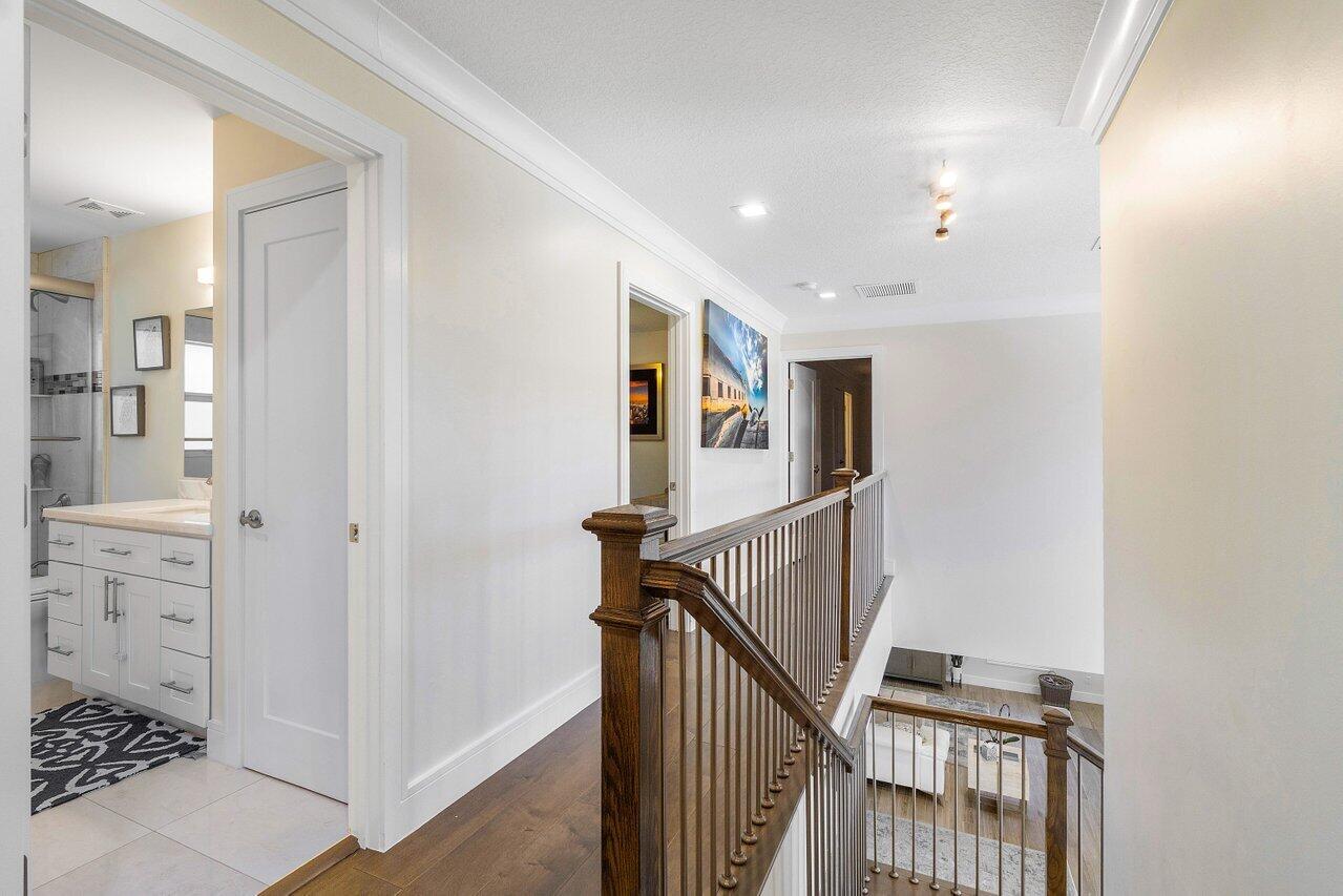 769 Northwest 7th Street Boca Raton, FL 33486 - Photo 16 of 27 018-769Northwest7thStreet-BocaRaton-FL-3