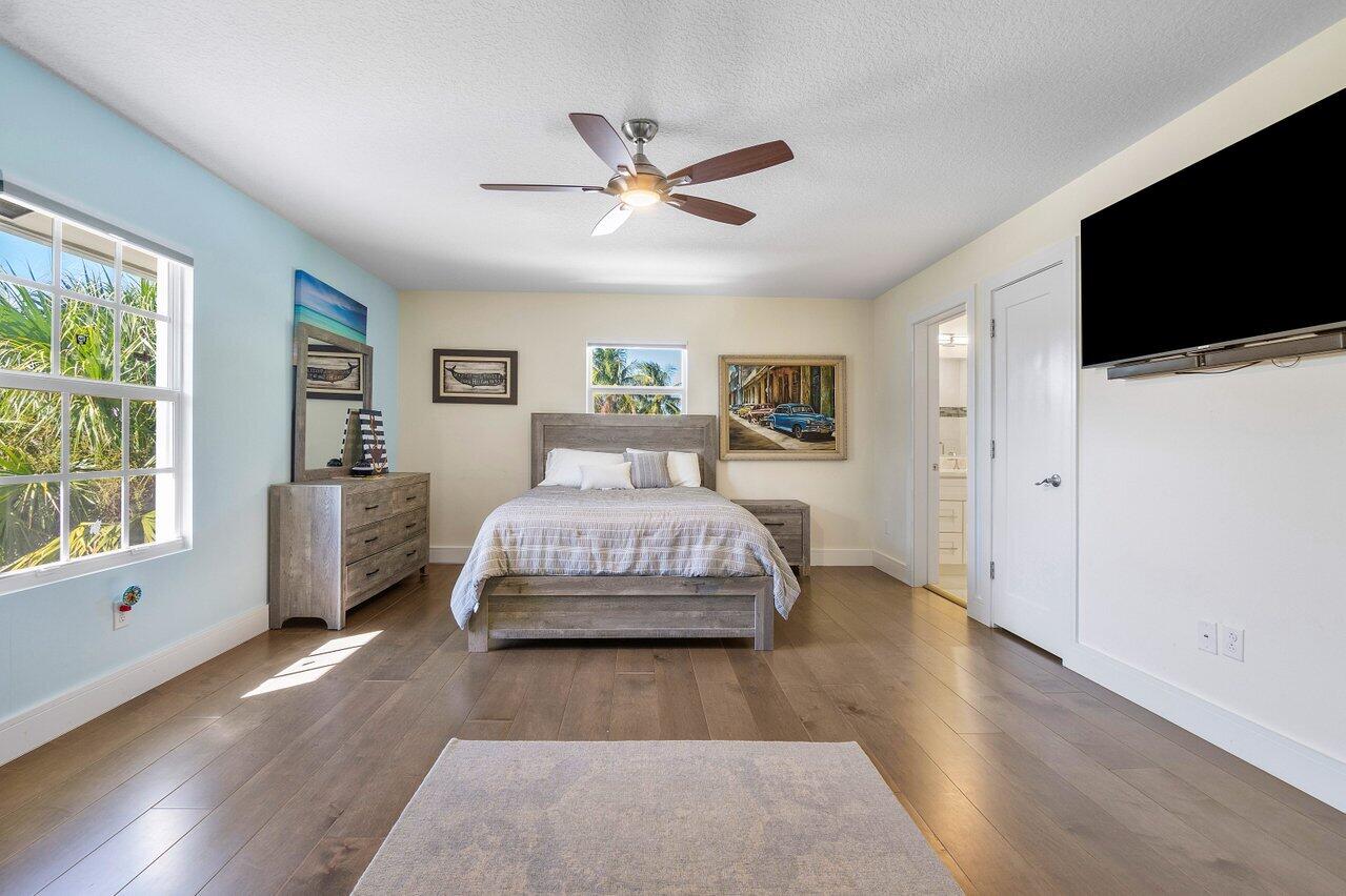 769 Northwest 7th Street Boca Raton, FL 33486 - Photo 21 of 27 022-769Northwest7thStreet-BocaRaton-FL-3