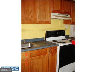 708 Copley Road Upper Darby, PA 19082 - Photo 6 of 12 Kitchen