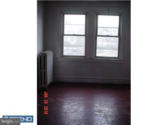 708 Copley Road Upper Darby, PA 19082 - Photo 7 of 12 Bedroom - Main