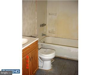 708 Copley Road Upper Darby, PA 19082 - Photo 10 of 12 Bathroom