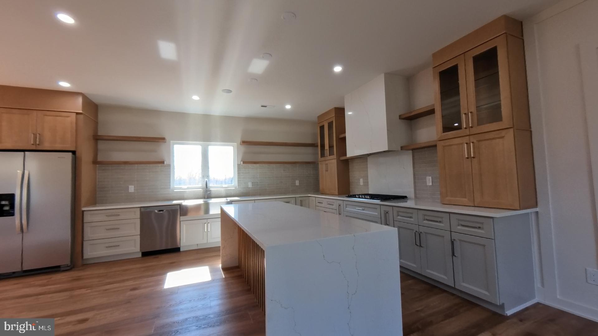 106 Maron Road Hatfield, PA 19440 - Photo 7 of 37 Modern kitchen with sleek finishes.