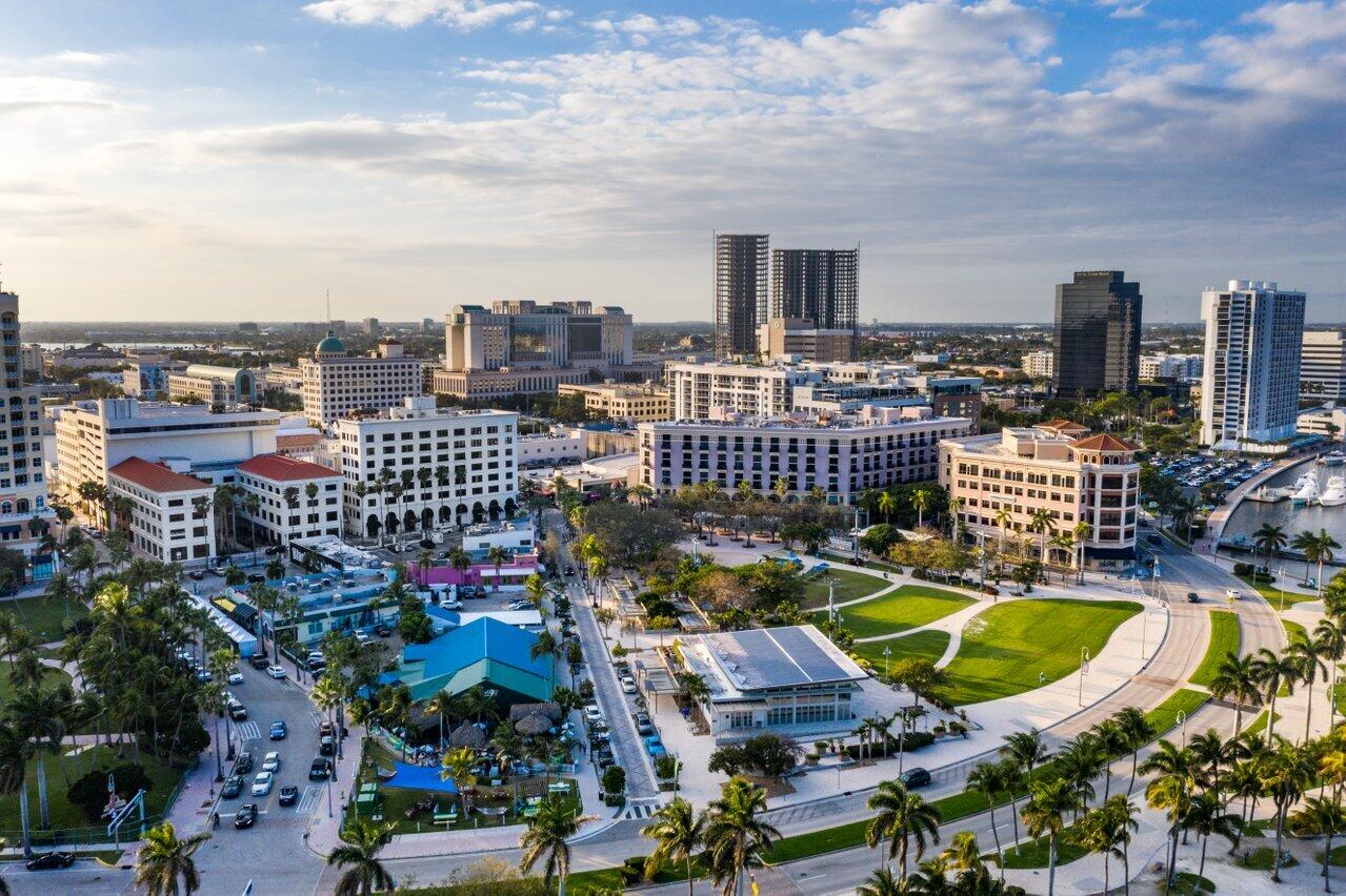 550 Okeechobee Boulevard, Unit 623 West Palm Beach, FL 33401 - Photo 107 of 121 Downtown WPB City Skyline