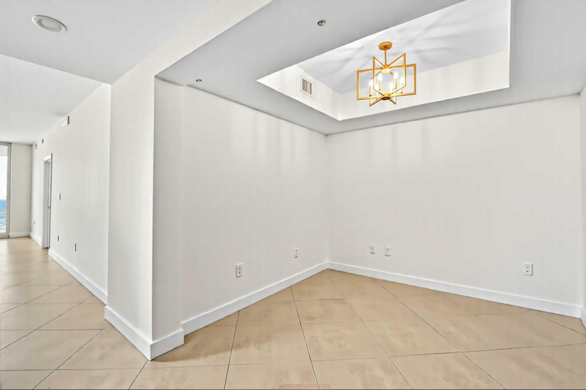 550 Okeechobee Boulevard, Unit 623 West Palm Beach, FL 33401 - Photo 22 of 121 Vacant Den ~