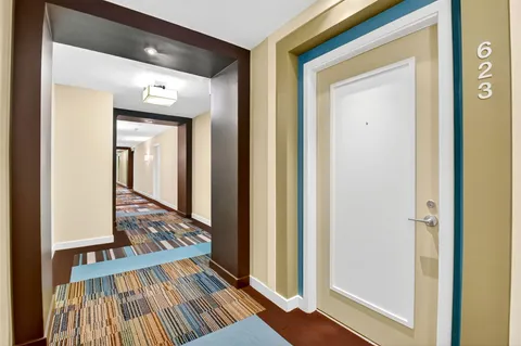 $999,000 | 550 Okeechobee Boulevard, Unit 623, West Palm Beach, FL 33401