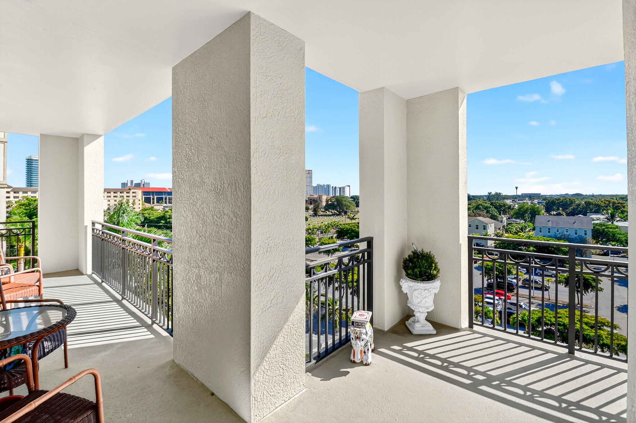 550 Okeechobee Boulevard, Unit 623 West Palm Beach, FL 33401 - Photo 35 of 121 CPST #623 Wraparound Balcony Views