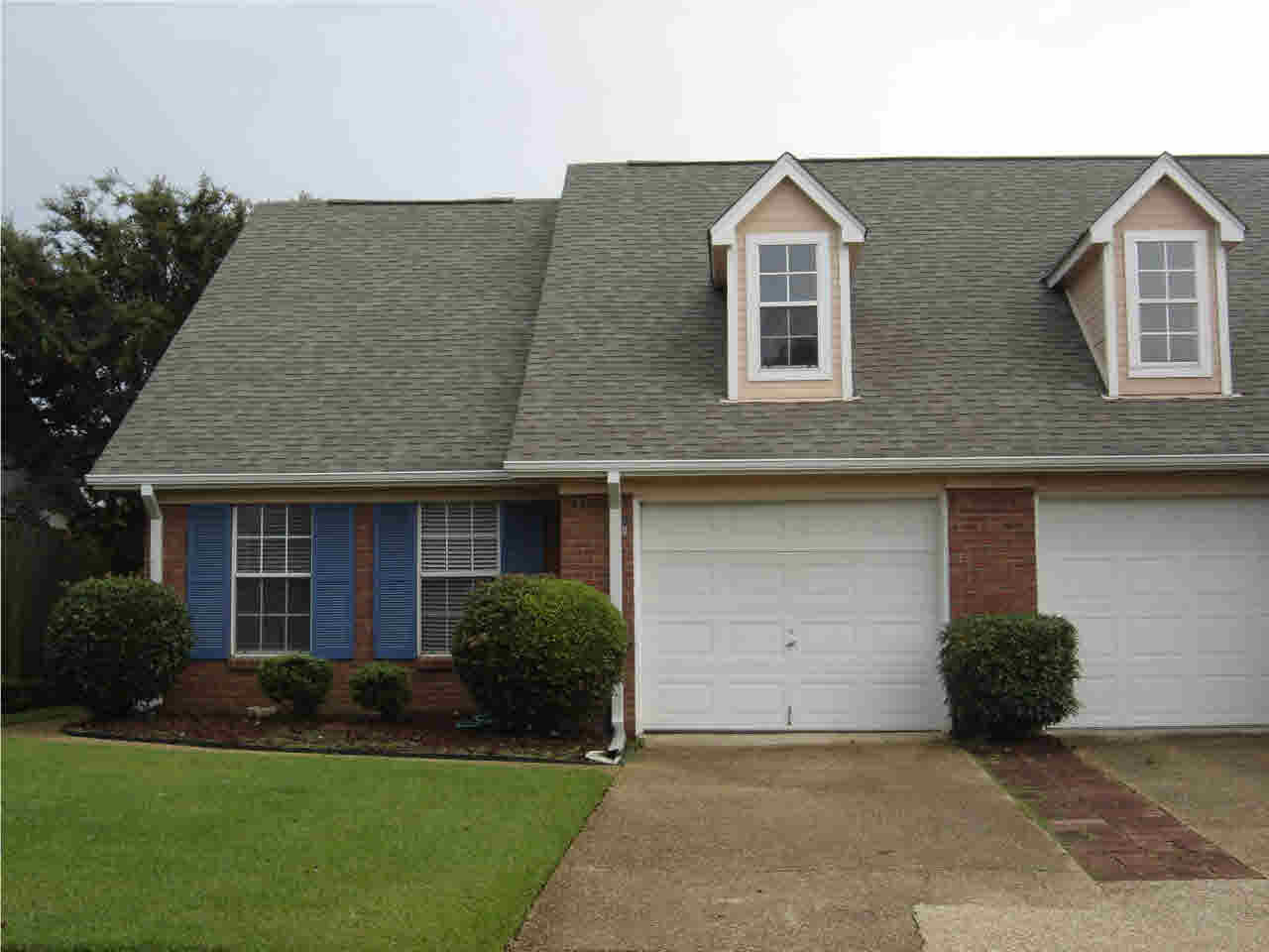 523 Harbor Ridge Drive Brandon, MS 39047 - Photo 2 of 17 Super clean townhome