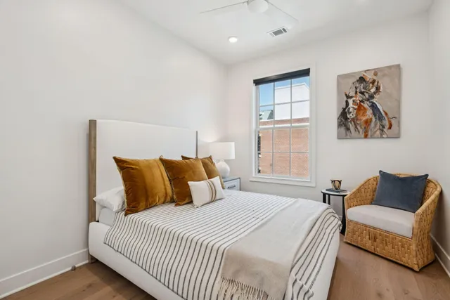 $23,000 | 364 Broad Street, Charleston, SC 29401