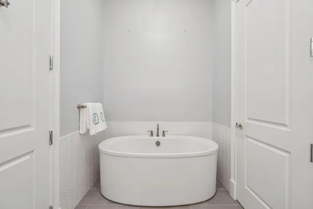 $23,000 | 364 Broad Street, Charleston, SC 29401