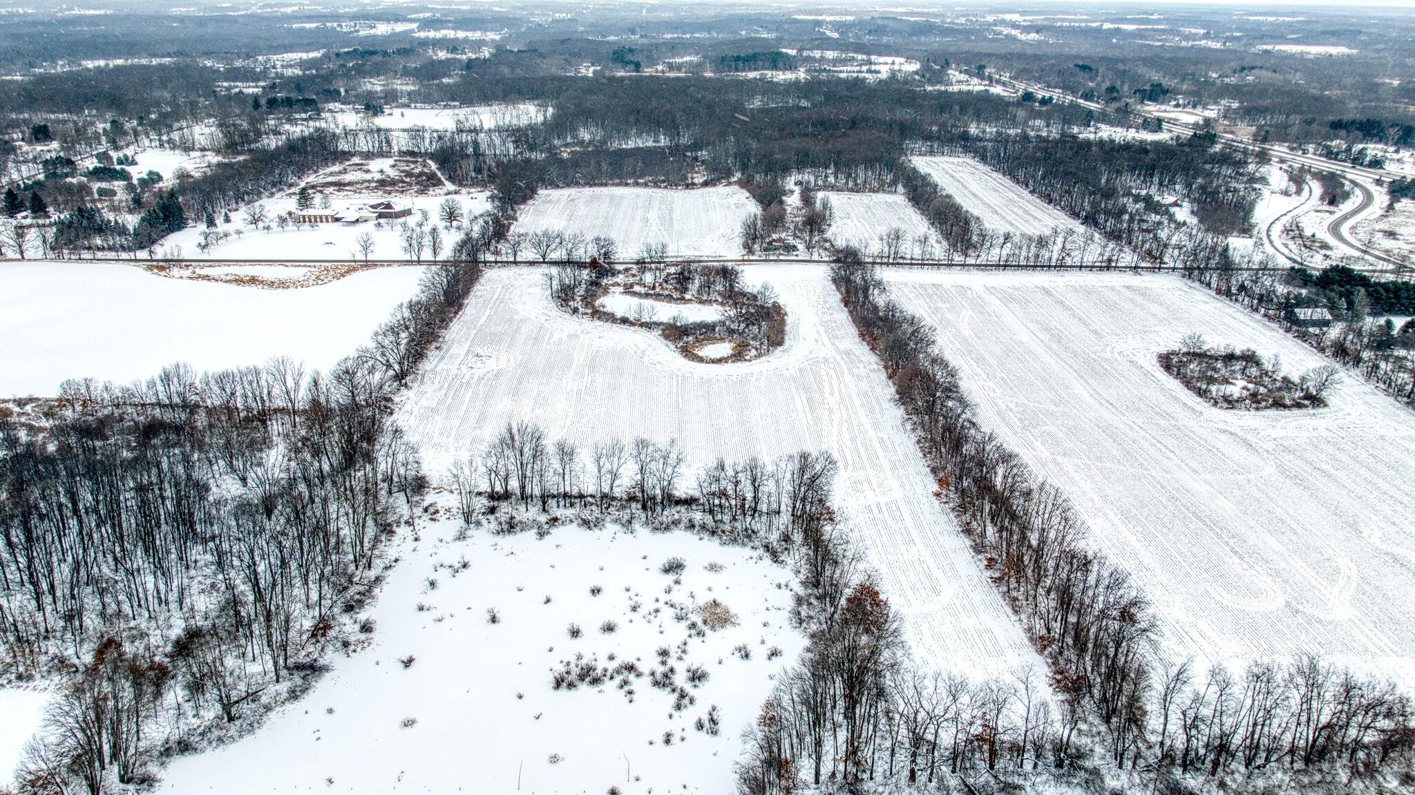 40 West Berry Road Jackson, MI 49201 - Photo 11 of 20 11-web-or-mls-DJI_0567_HDR