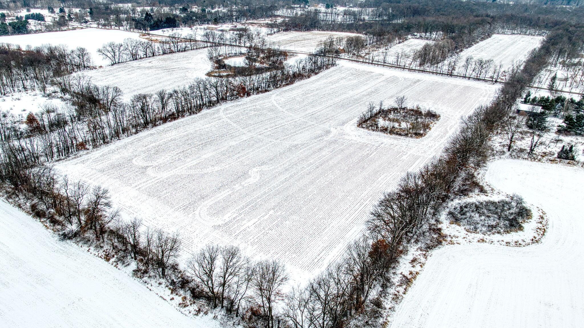 40 West Berry Road Jackson, MI 49201 - Photo 8 of 20 8-web-or-mls-DJI_0558_HDR