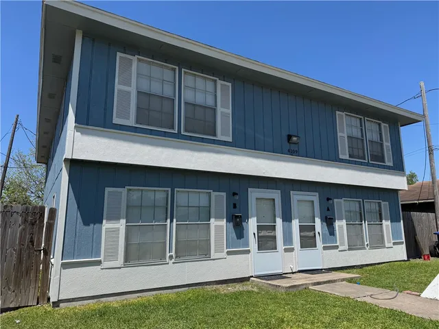 $1,095 | 4109 Elvira Drive, Unit B, Corpus Christi, TX 78416