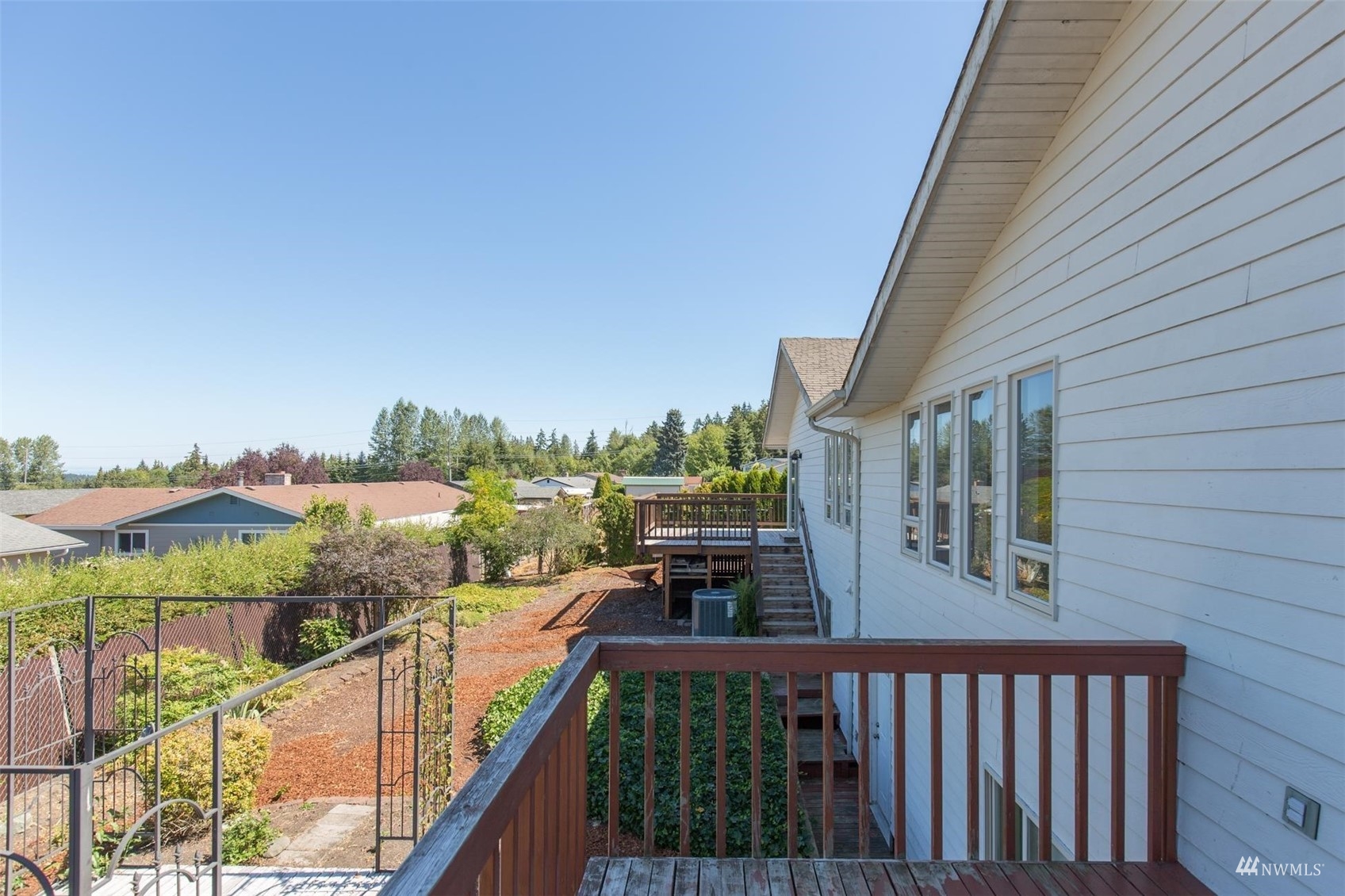 308 Eunice Street Sequim, WA 98382 - Photo 14 of 38 a view of a balcony with city view