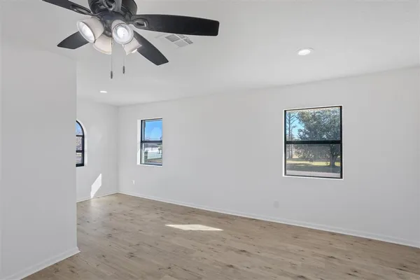 $3,500 | 1410 Erika Drive, Iowa, LA 70647