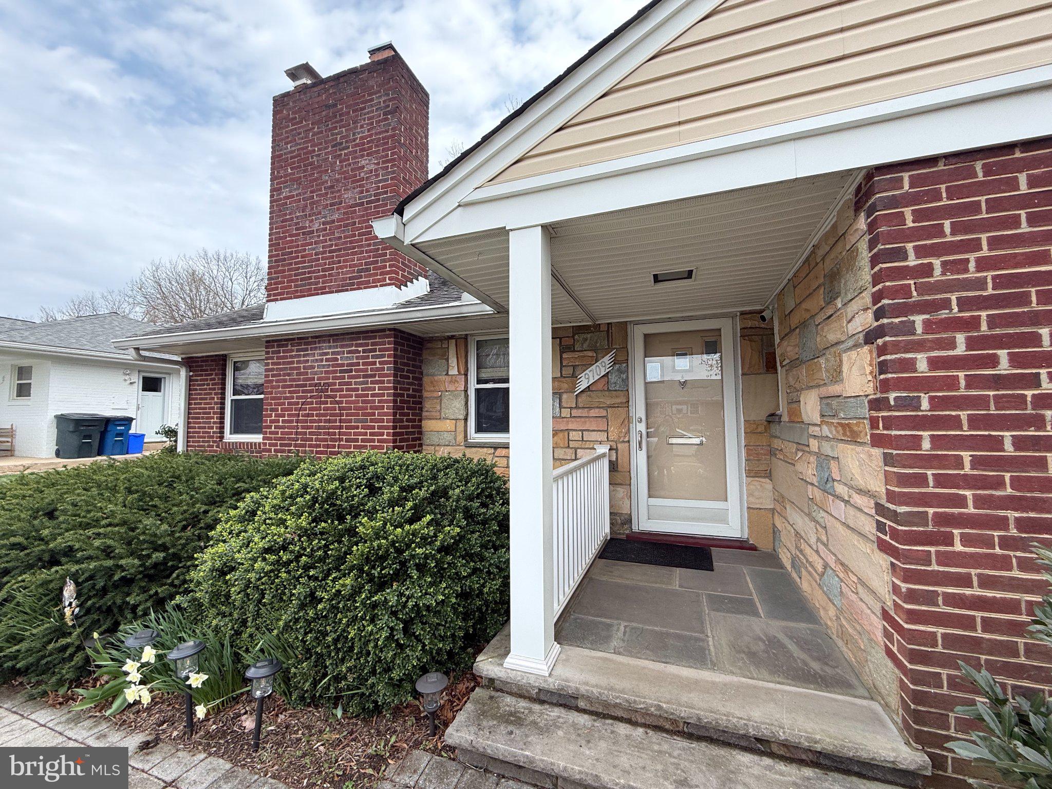 Charming entryway with classic appeal.