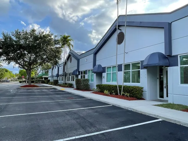 $1 | 757 Shotgun Road, Unit 757, Sunrise, FL 33326
